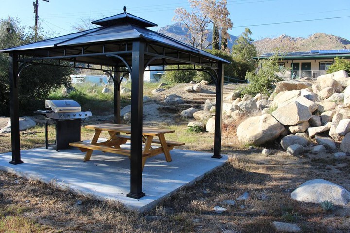 Property Grounds 8 of 14