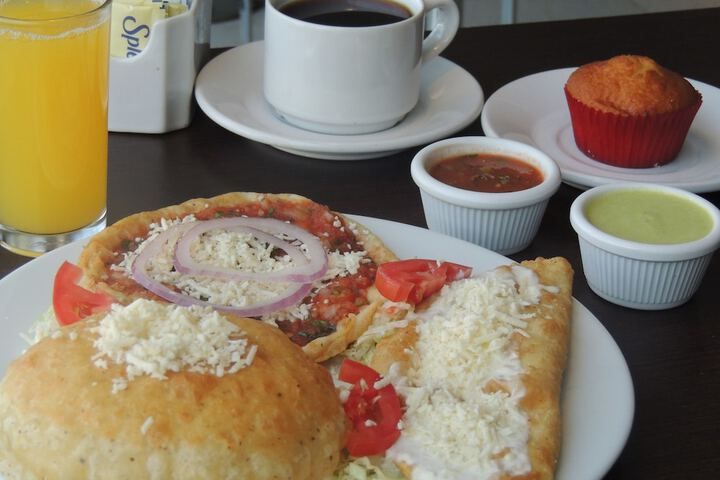Breakfast/Coffee Service 73 of 94