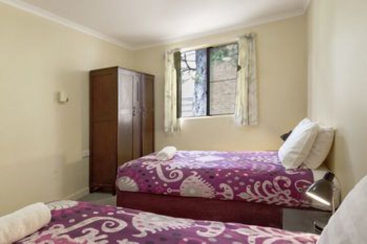 Room 3 of 8