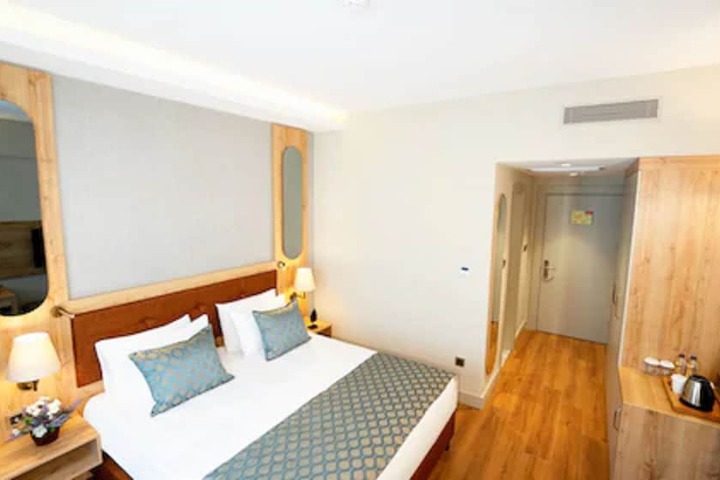 Room 40 of 110