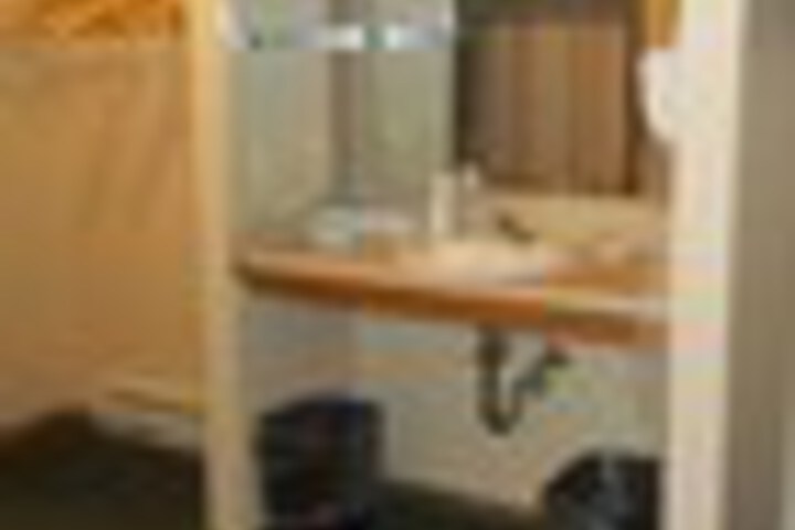Room 167 of 279