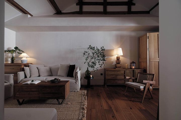 Room 14 of 67