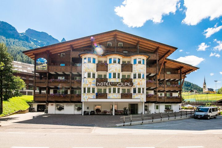 Hotel Alpe in Canazei