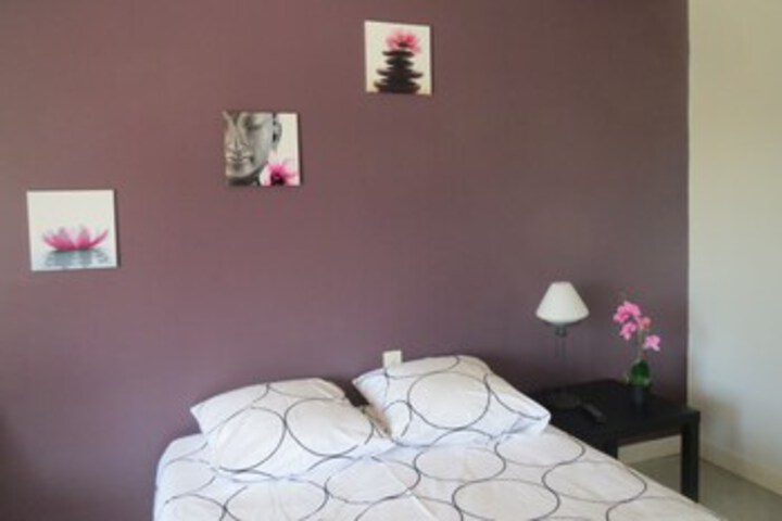 Room 54 of 65