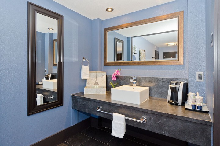 Clean Restrooms