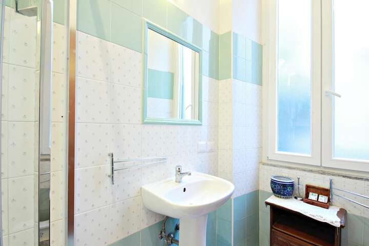 Clean Restrooms