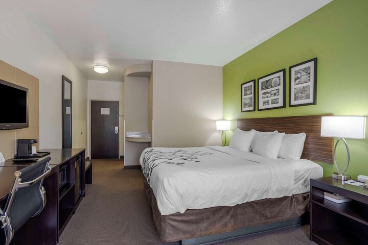 Room 14 of 44