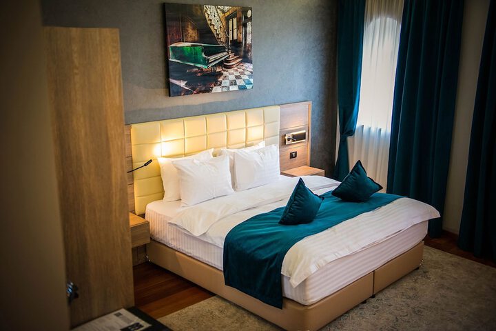 Room 55 of 108