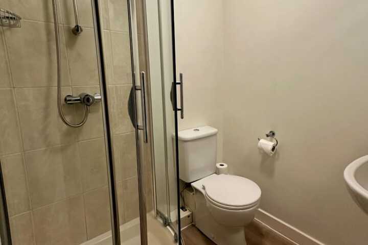Room 105 of 146