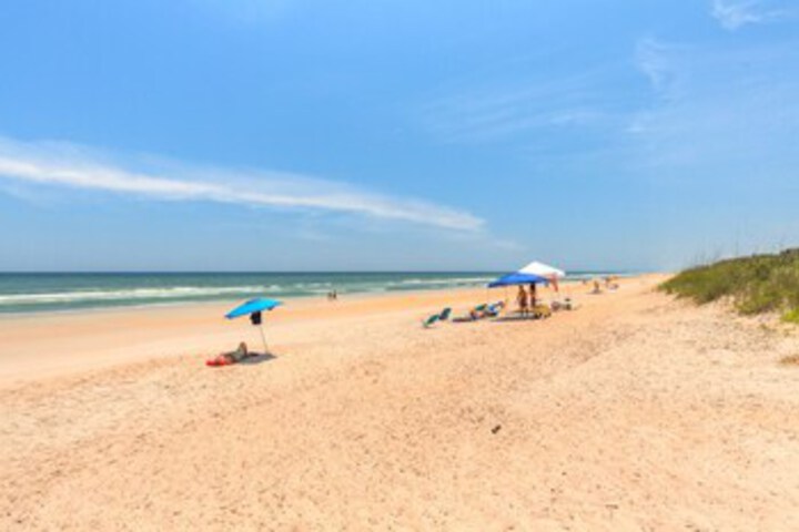 Beach 16 of 79