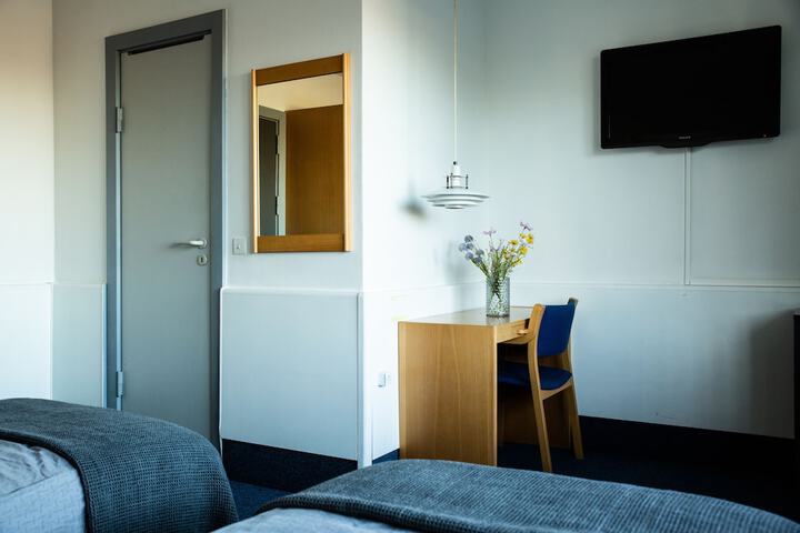 Room 15 of 52