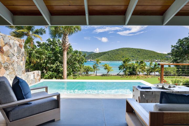 Sundeck 149 of 154