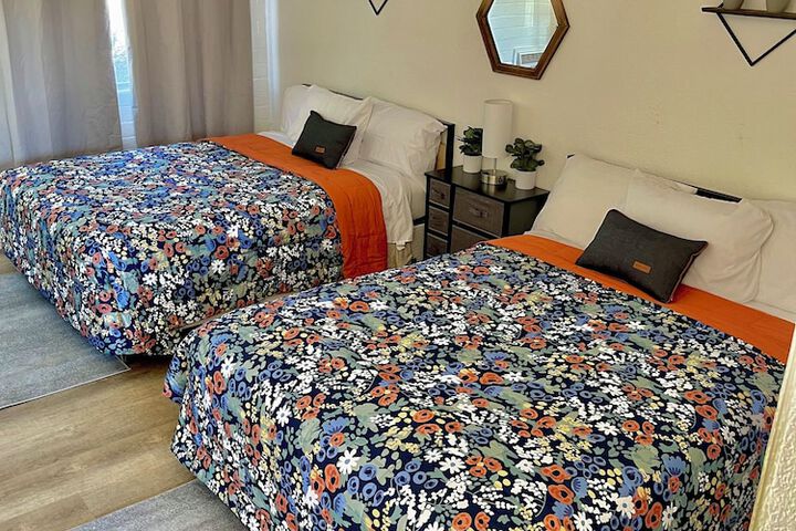 Room 18 of 52