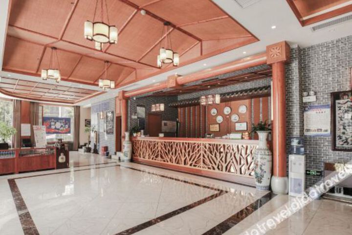 Hotel Interior 18 of 28