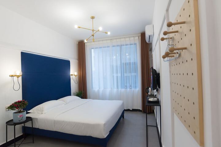 Room 20 of 41