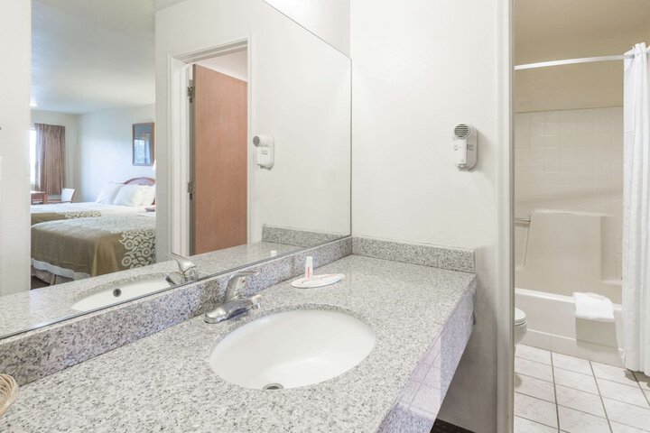 Clean Restrooms