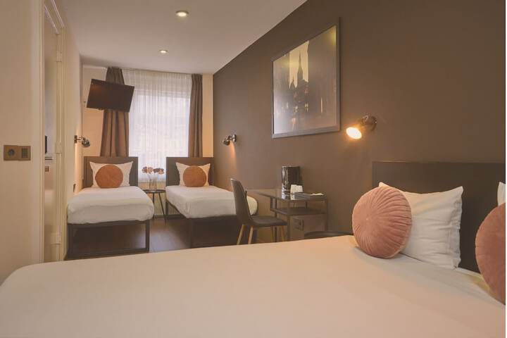 Room 35 of 110