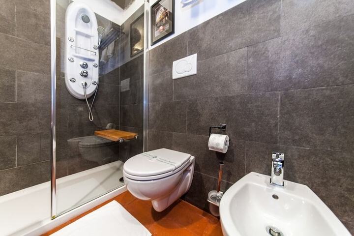 Clean Restrooms