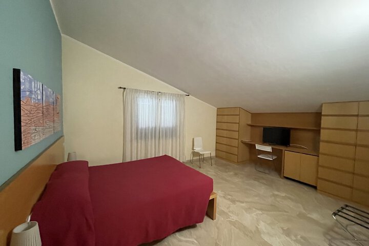 Room 14 of 58