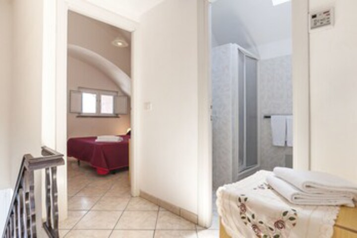 Room 30 of 73