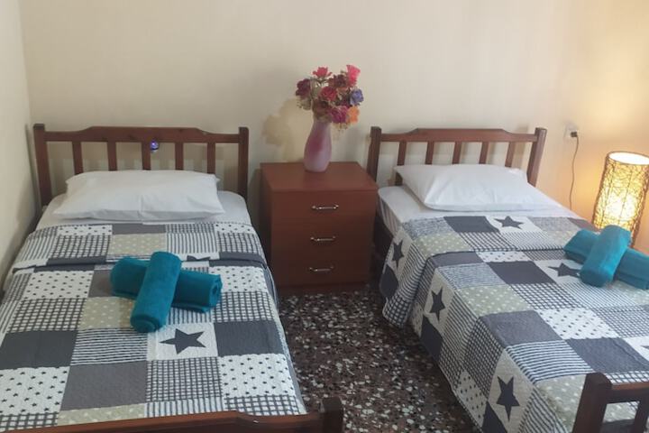 Room 10 of 81
