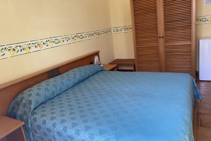Room 6 of 58
