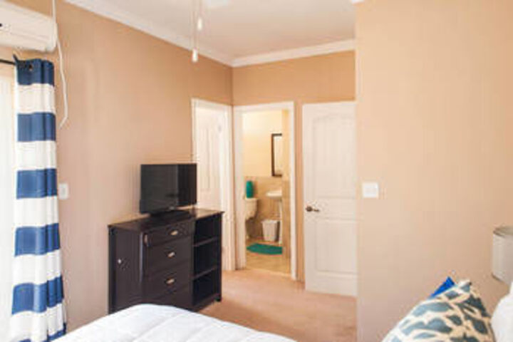 Room 14 of 26