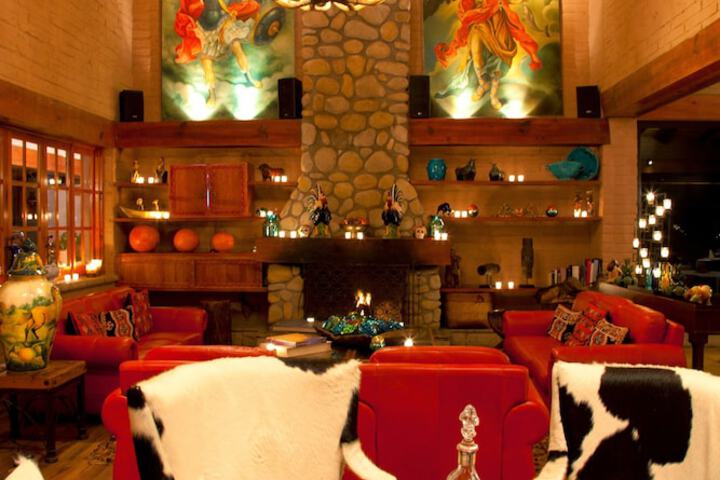 Lobby Entry