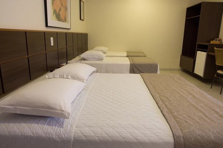 Room 18 of 32