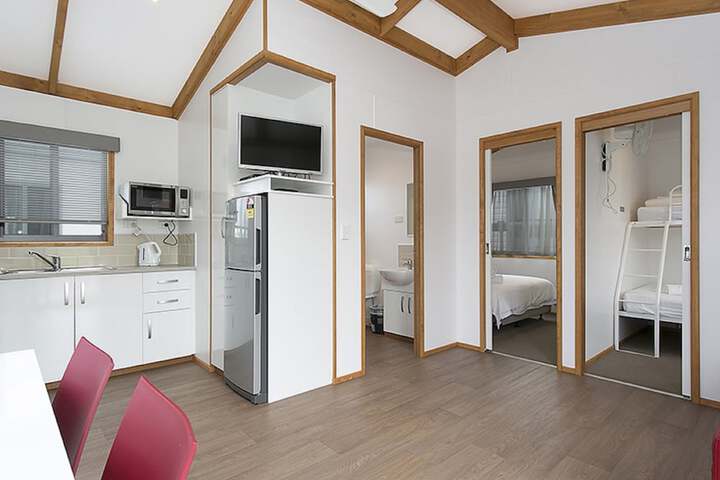 Room 9 of 63