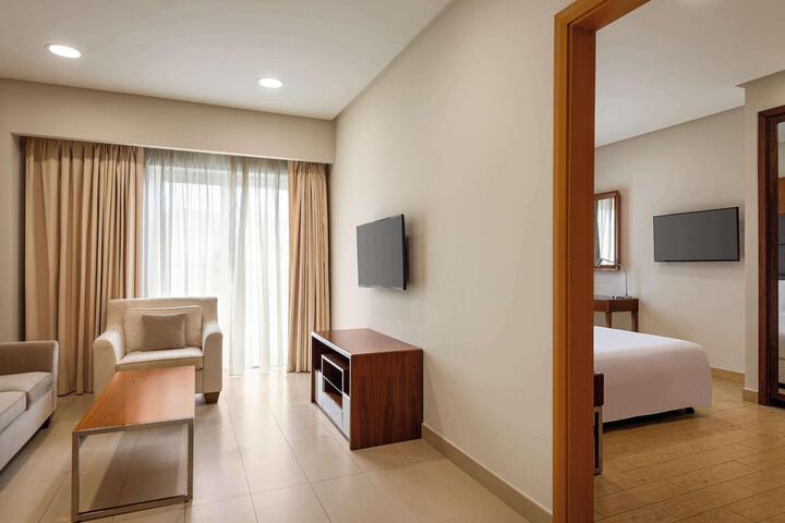 Room 47 of 74