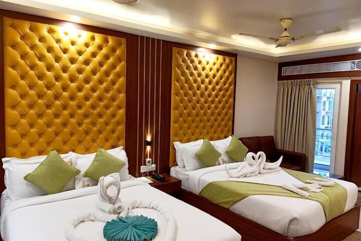 Room 3 of 39