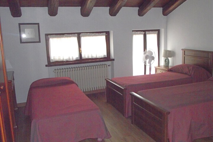 Room 20 of 114