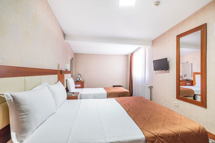 Room 20 of 42