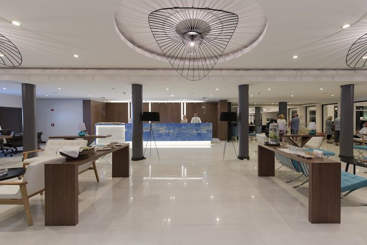 Hotel Interior 3 of 216