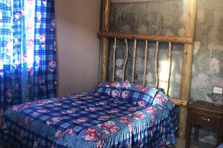 Room 5 of 41