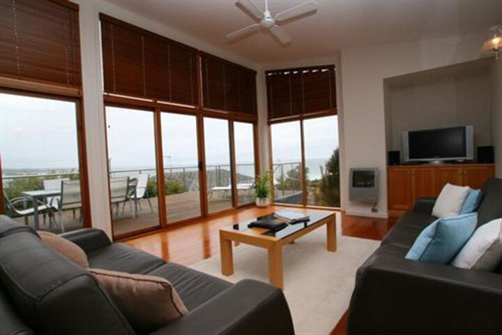 Room 7 of 17
