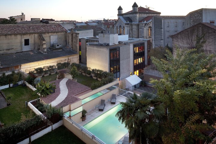 Pool Hotel