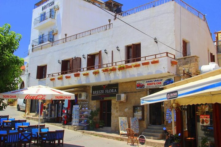 Breeze Flora Hotel in Kyrenia
