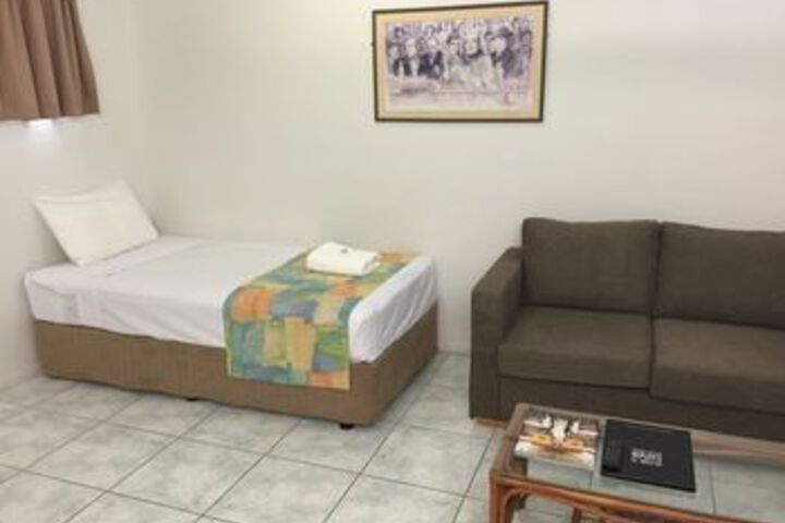 Room 18 of 39