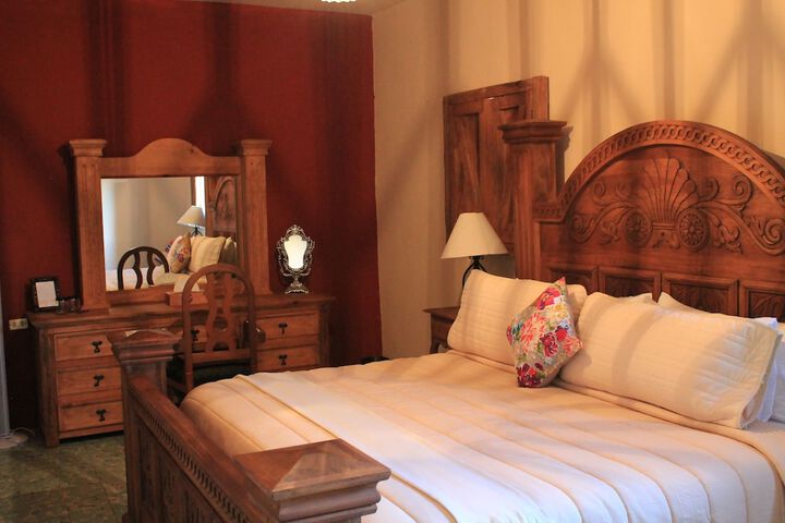 Room 5 of 35
