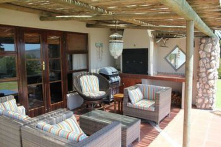 Terrace/Patio 11 of 13
