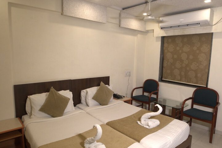 Room 36 of 58