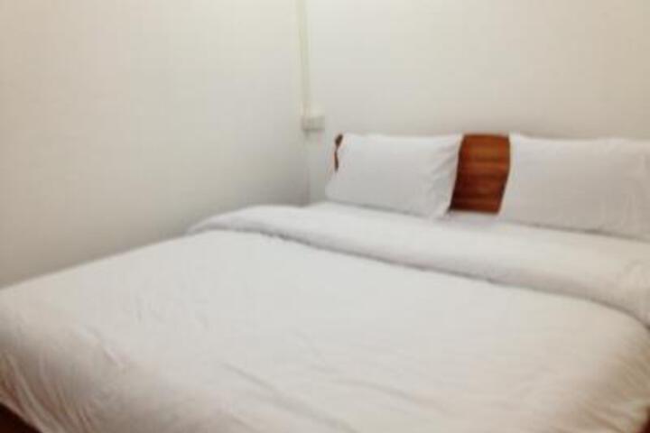 Phoumixay Hotel