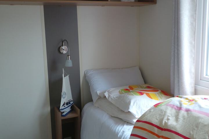 Room 8 of 41