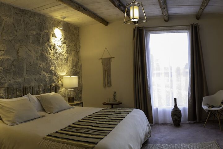 Room 5 of 25