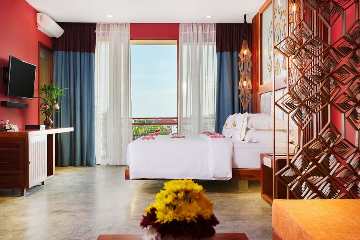 Room 21 of 111