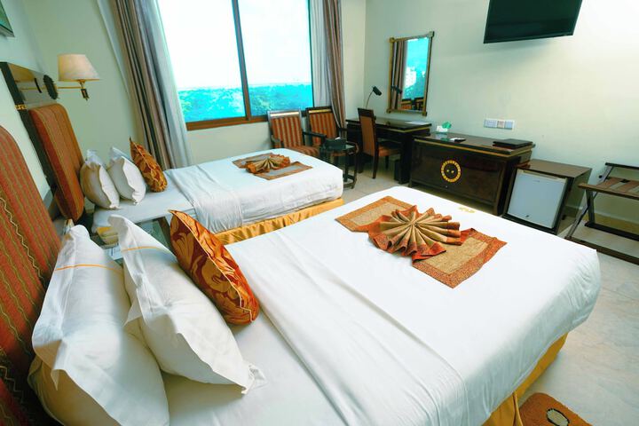 Room 17 of 42