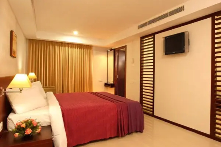 Room 3 of 9