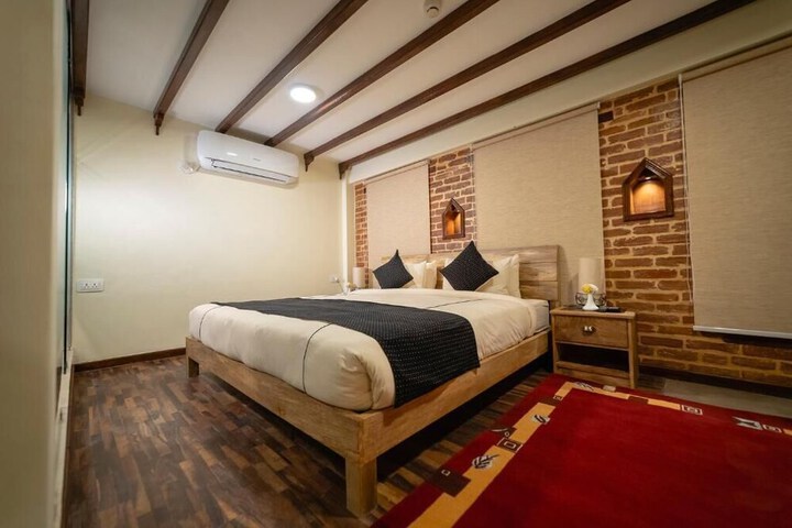 Room 10 of 47